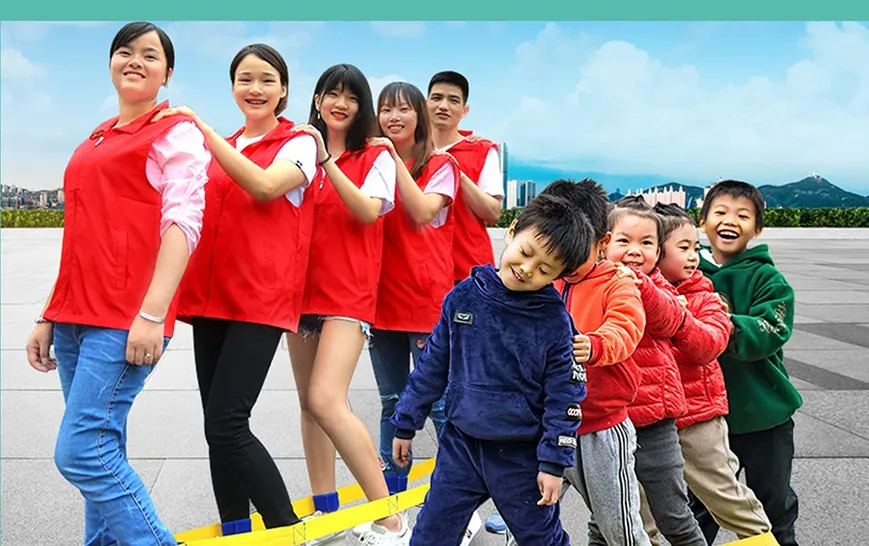 Family team building business workshop